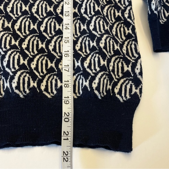 J Crew Womens Vintage Black White Fish Pattern 100% Merino Wool Sweater XXS - Picture 8 of 14